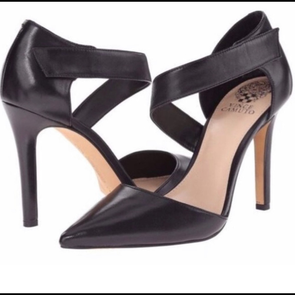 Vince Camuto Charlotte Black Pumps